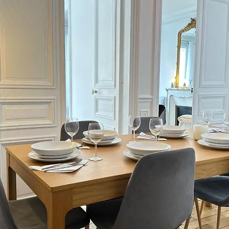 140m2 Vue Sur Tour Eiffel *