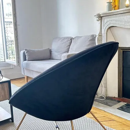 140m2 Vue Sur Tour Eiffel Paris