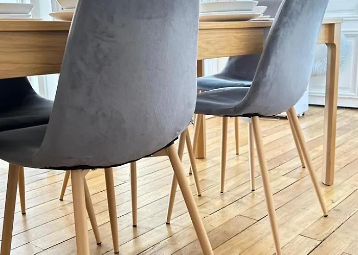 140m2 Vue Sur Tour Eiffel Paris