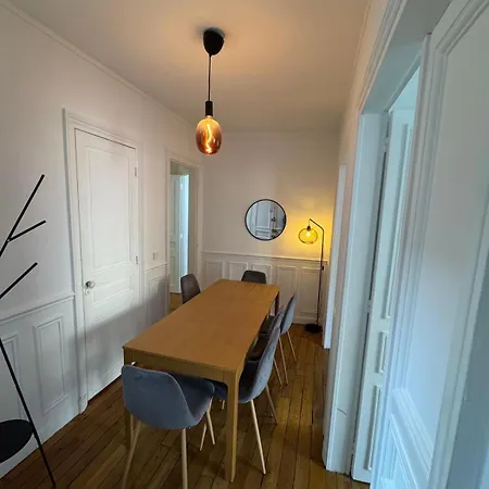 Апартаменты 140m2 Vue Sur Tour Eiffel